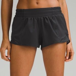 Lululemon Hotty Hot low rise, lined shorts 2.5” inseam